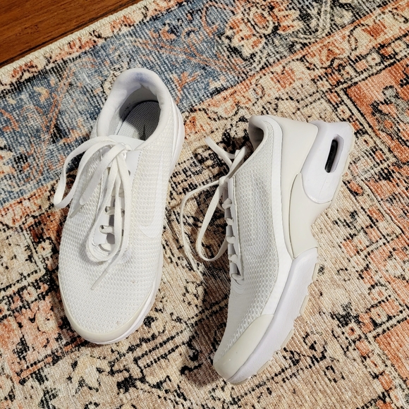 Nike Air Max Jewell Size 5.5 White 896194-101 - Picture 5 of 7